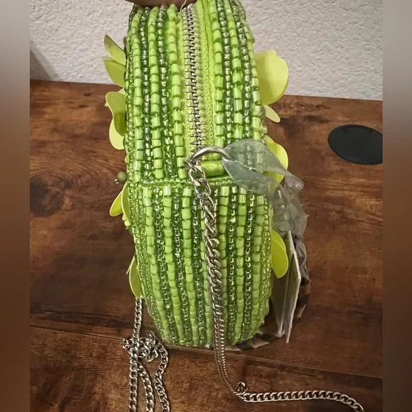 Lime Time! Viral Beaded Lime Round Crossbody - Picture 9 of 10